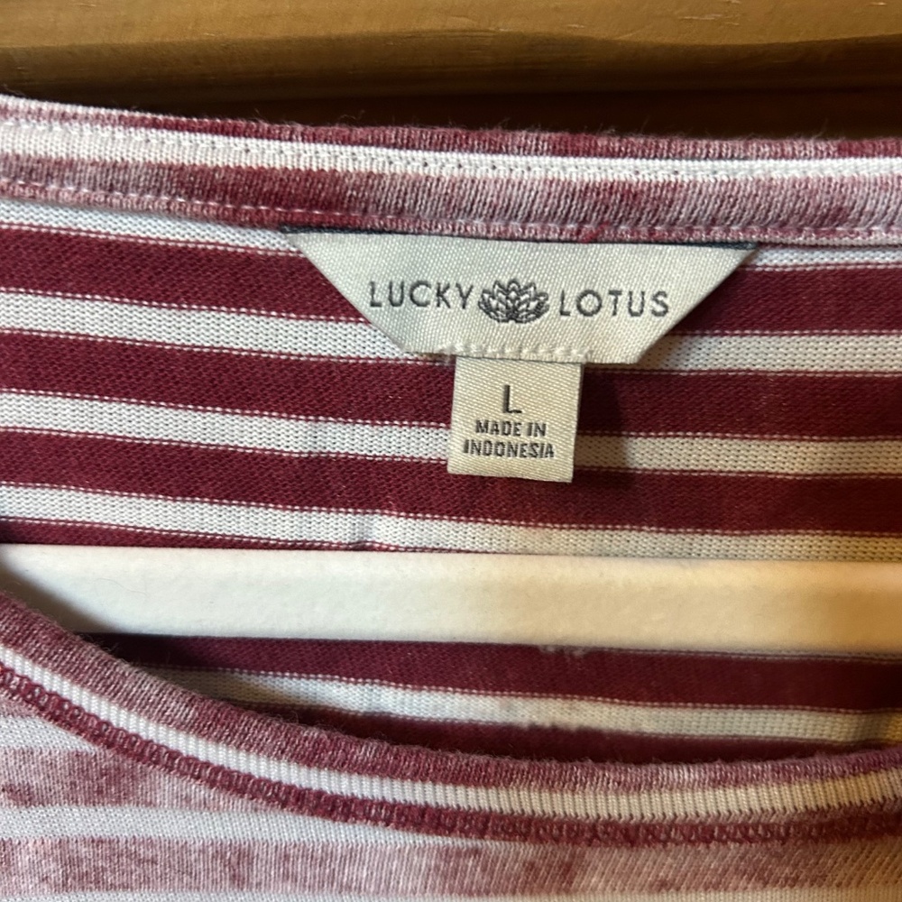 Lucky Lotus Top Cotton Long Sleeve Burgundy White Stripe Women's Size Large - Picture 3 of 7